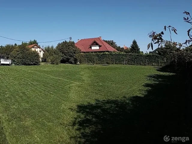 Eladó telek Herceghalom 912 nm