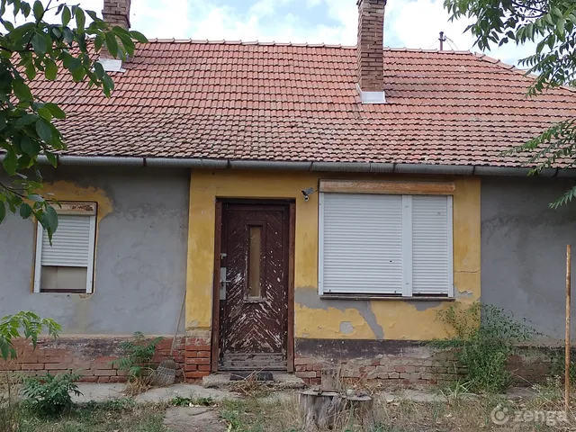 Eladó ház Tiszaföldvár 60 nm