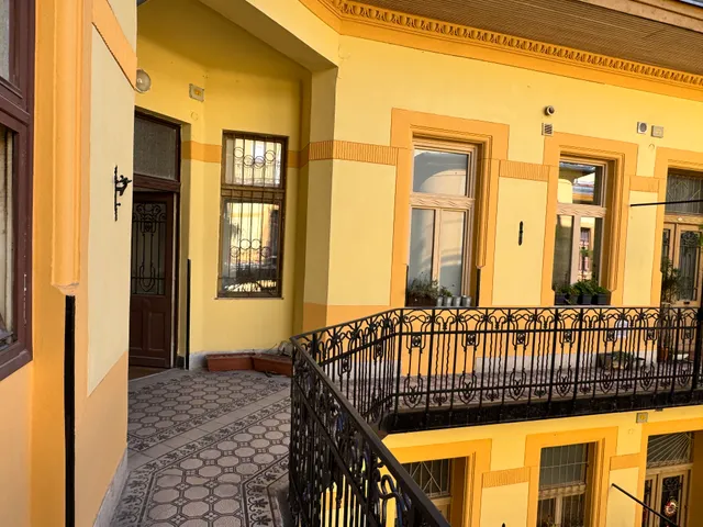 Eladó lakás Budapest VII. kerület 94 nm