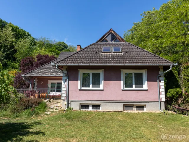 Eladó ház Egervár 283 nm
