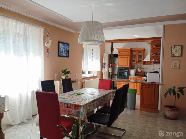 Eladó ház Egervár 283 nm