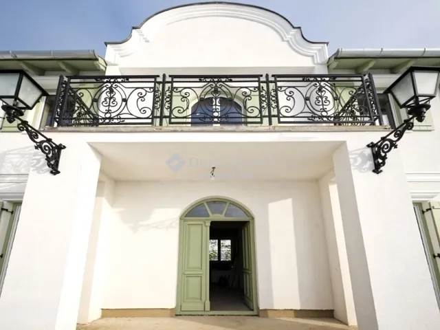 Eladó ház Pilisborosjenő 200 nm