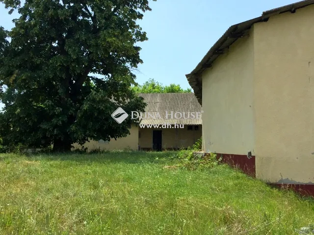 Eladó telek Dabas 15060 nm