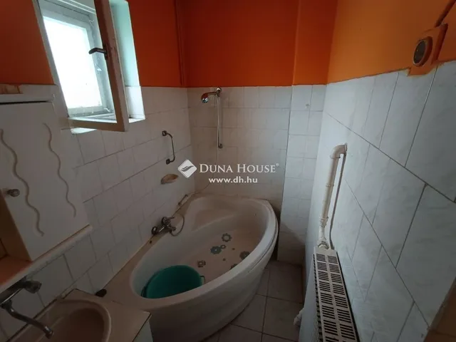 Eladó ház Ócsa 109 nm