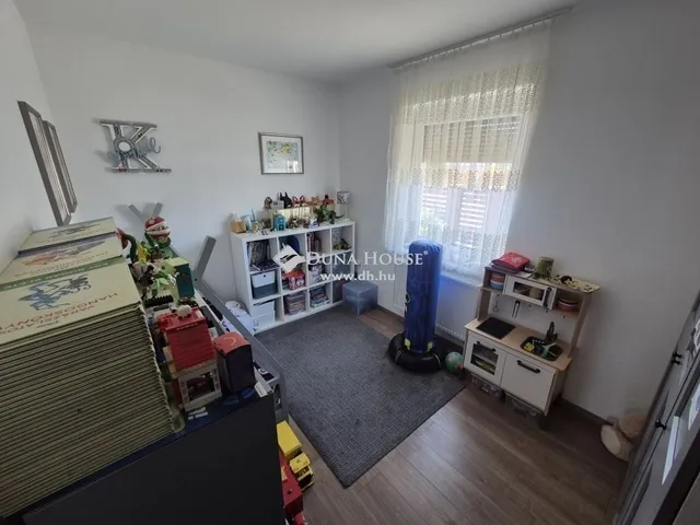 Eladó ház Kakucs 104 nm