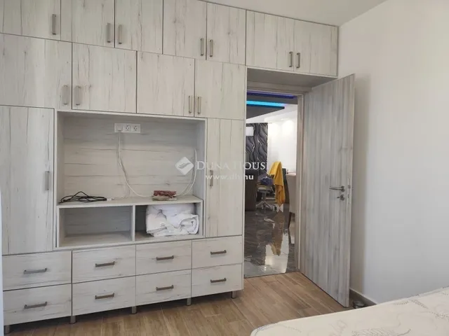 Eladó lakás Ócsa 77 nm