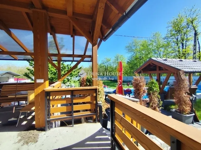 Eladó lakás Ócsa 77 nm