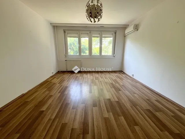 Eladó lakás Budapest XXI. kerület 34 nm