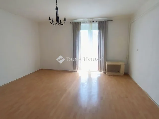 Eladó lakás Budapest XXI. kerület 37 nm
