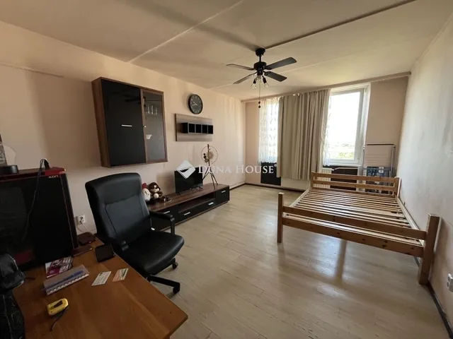 Eladó lakás Budapest X. kerület 76 nm