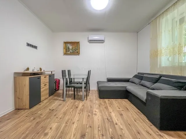 Eladó lakás Budapest XX. kerület, Kossuthfalva 80 nm
