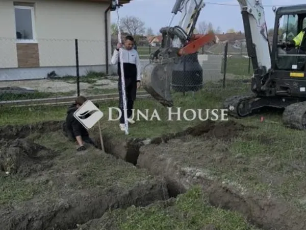 Eladó ház Szigetbecse 123 nm