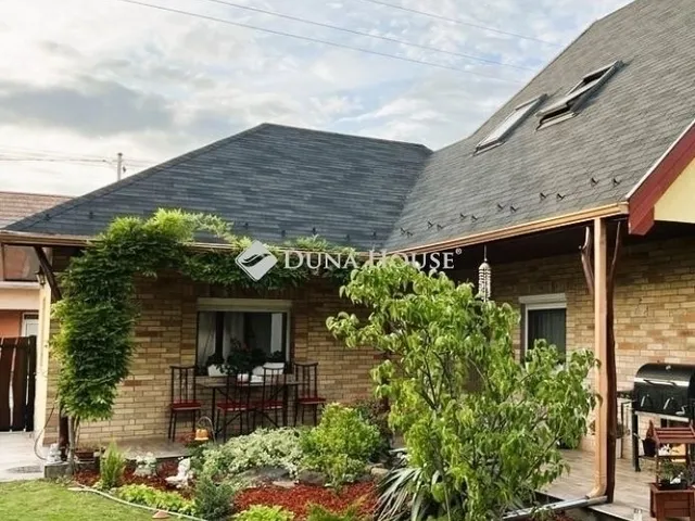 Eladó ház Bugyi 117 nm