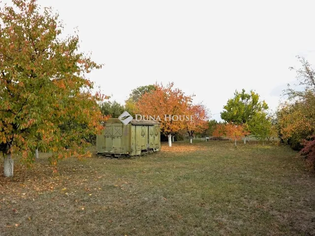 Eladó telek Szigetszentmiklós 878 nm