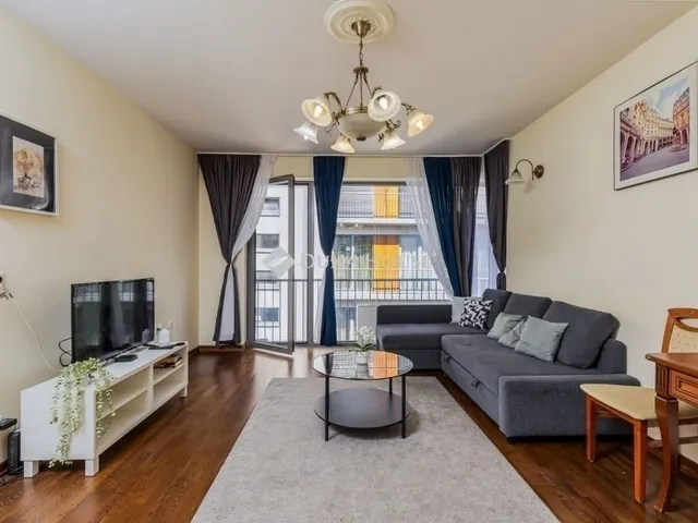 Eladó lakás Budapest VI. kerület 55 nm