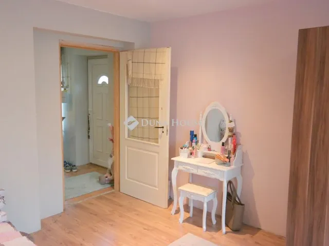 Eladó ház Áporka 136 nm