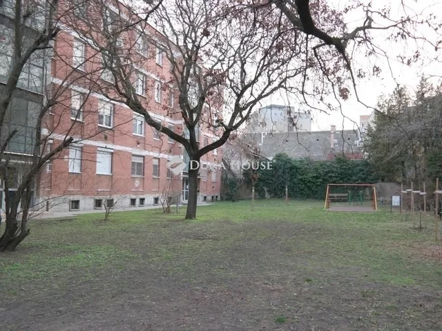 Eladó lakás Budapest XX. kerület 43 nm