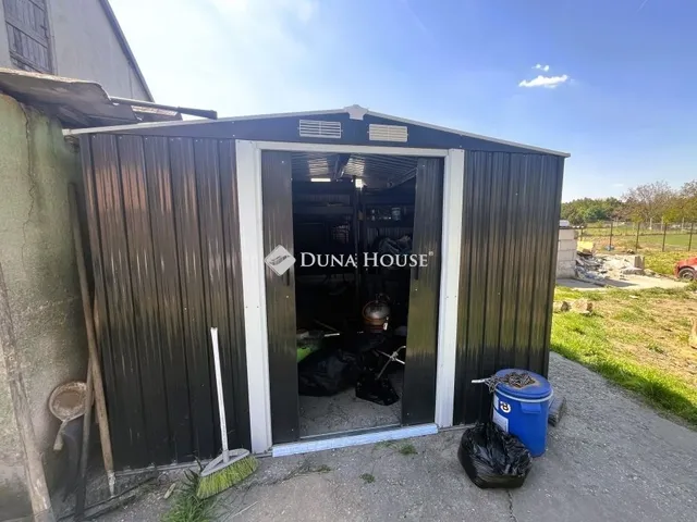 Eladó ház Apaj 70 nm