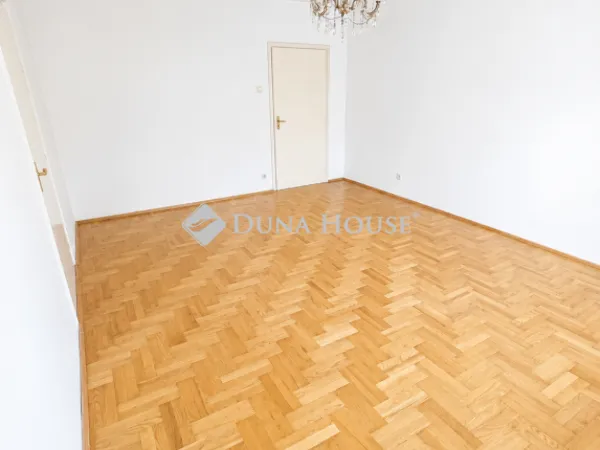 Eladó lakás Budapest VIII. kerület 68 nm