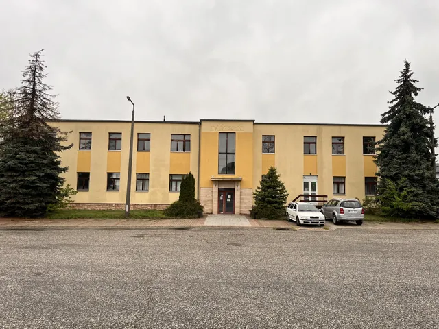 Eladó kereskedelmi és ipari ingatlan Tata, Újhegy 1934 nm