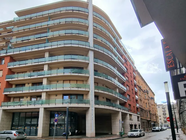 Kiadó lakás Budapest VIII. kerület, Corvin negyed 46 nm