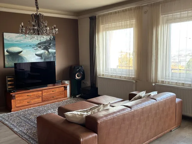 Kiadó lakás Budapest XII. kerület, Kissvábhegy 70 nm