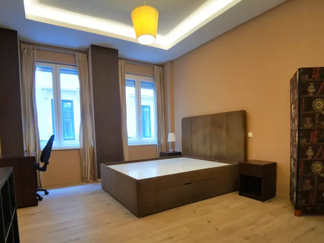 Kiadó lakás Budapest VI. kerület, Nagykörúton belüli terület 35 nm