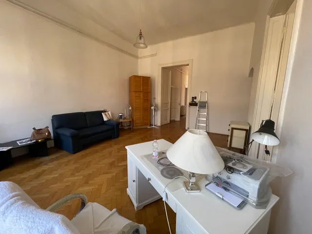 Eladó lakás Budapest VI. kerület 77 nm
