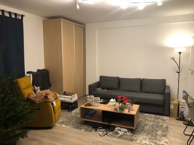 Eladó lakás Budapest III. kerület, Vörösvári út 56 nm