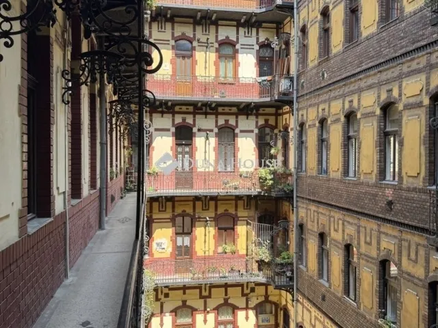 Eladó lakás Budapest VI. kerület 66 nm