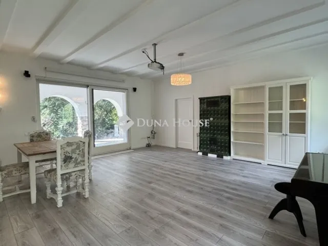 Eladó ház Szentendre 240 nm
