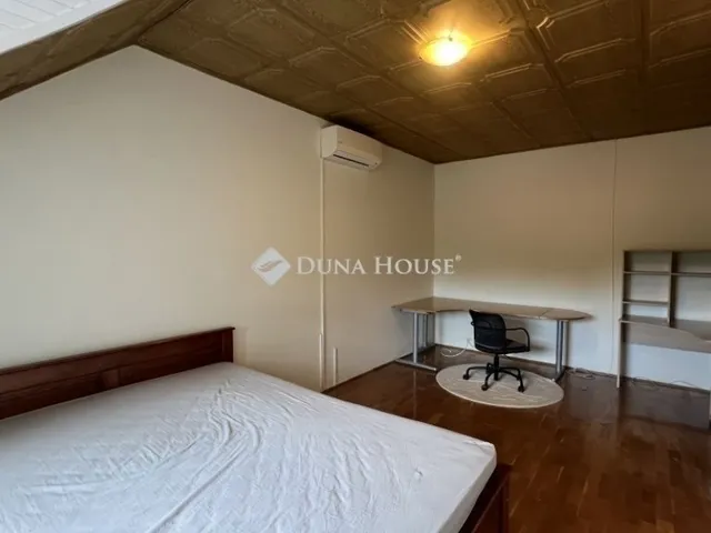 Eladó ház Budapest XVI. kerület, Rákosszentmihály 235 nm