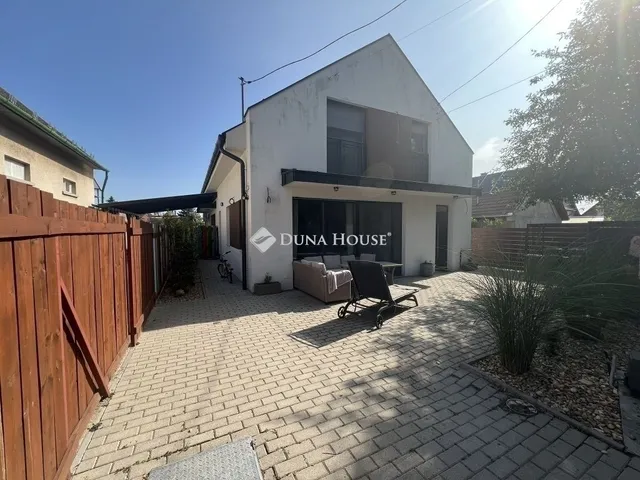Eladó ház Budapest XVI. kerület, Cinkota 90 nm