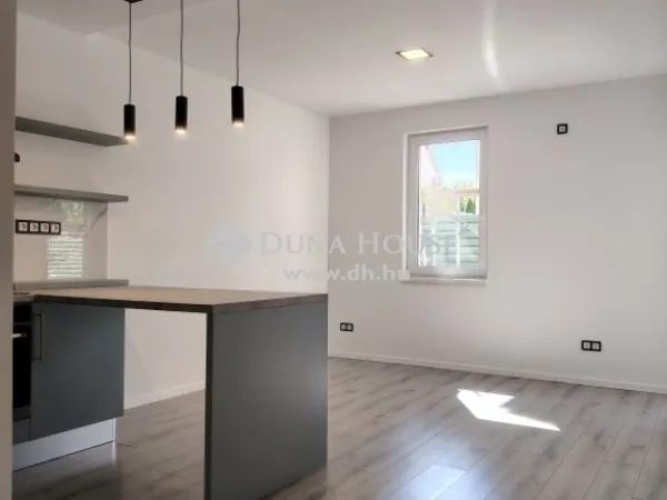 Eladó lakás Budapest XVI. kerület, Rákosszentmihály 44 nm