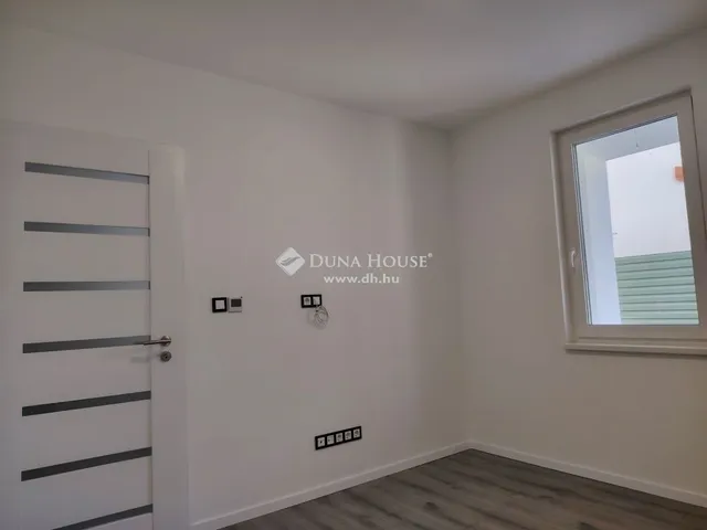 Eladó lakás Budapest XVI. kerület, Rákosszentmihály 44 nm