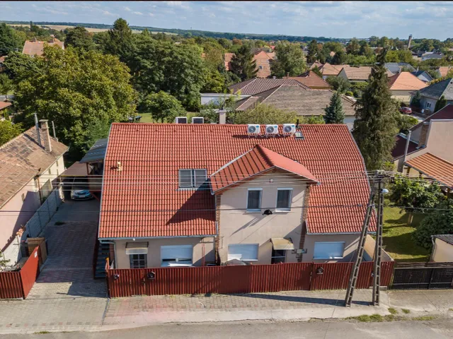 Eladó lakás Gyömrő, Erzsébettelep 112 nm