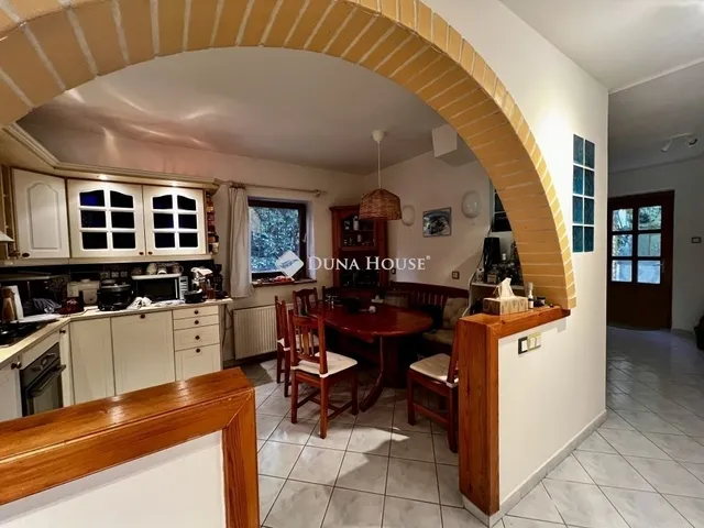 Eladó lakás Budapest XIV. kerület, Herminamező 73 nm