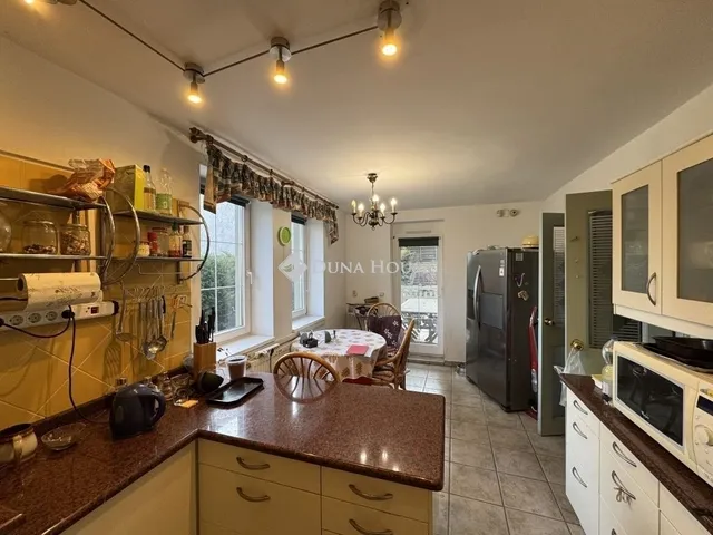 Eladó ház Tahitótfalu 203 nm