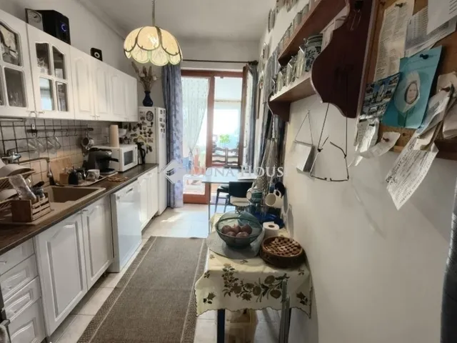 Eladó lakás Kistarcsa 171 nm