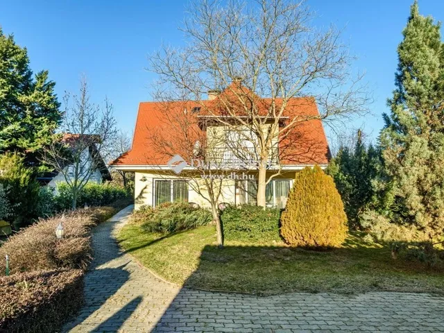 Eladó ház Budapest II. kerület 500 nm