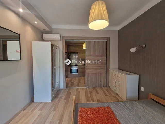 Eladó lakás Budapest XI. kerület 75 nm