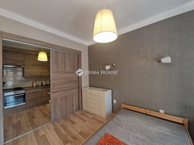 Eladó lakás Budapest XI. kerület 75 nm