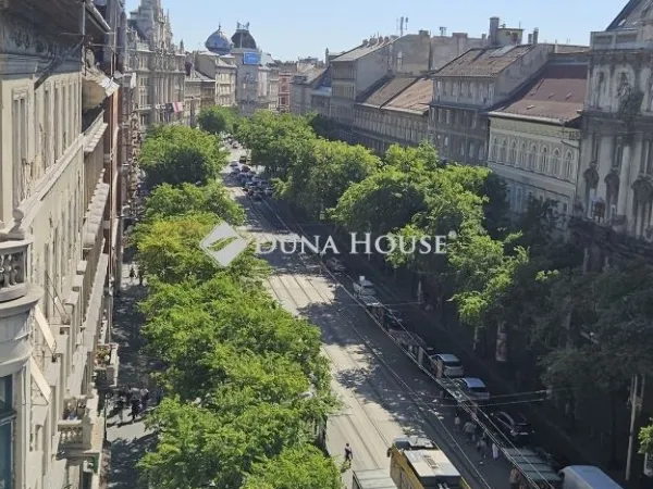 Eladó lakás Budapest VII. kerület 158 nm