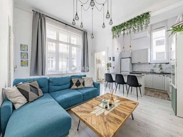 Eladó lakás Budapest V. kerület 55 nm