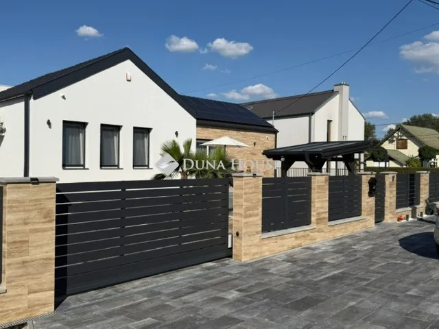 Eladó ház Százhalombatta 105 nm