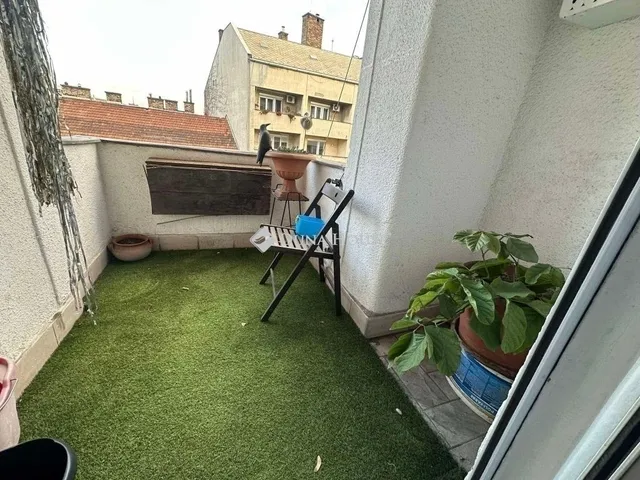 Eladó lakás Budapest II. kerület 100 nm