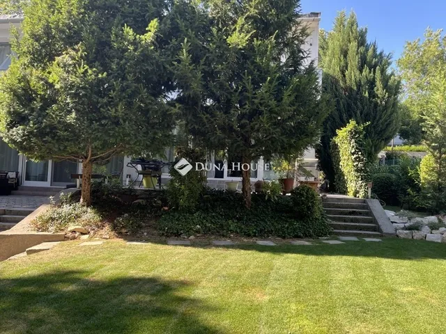 Eladó ház Budapest II. kerület 120 nm