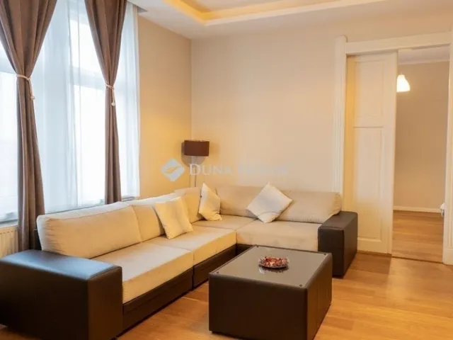 Eladó lakás Budapest VII. kerület 123 nm