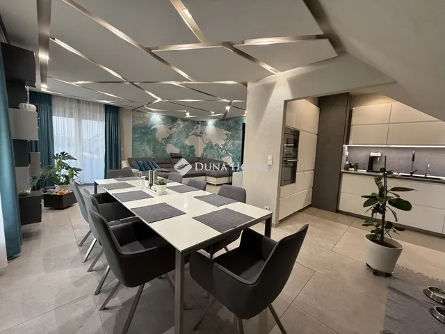 Eladó lakás Érd 150 nm