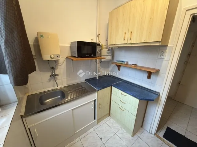 Eladó lakás Budapest XVI. kerület, Sashalom 32 nm